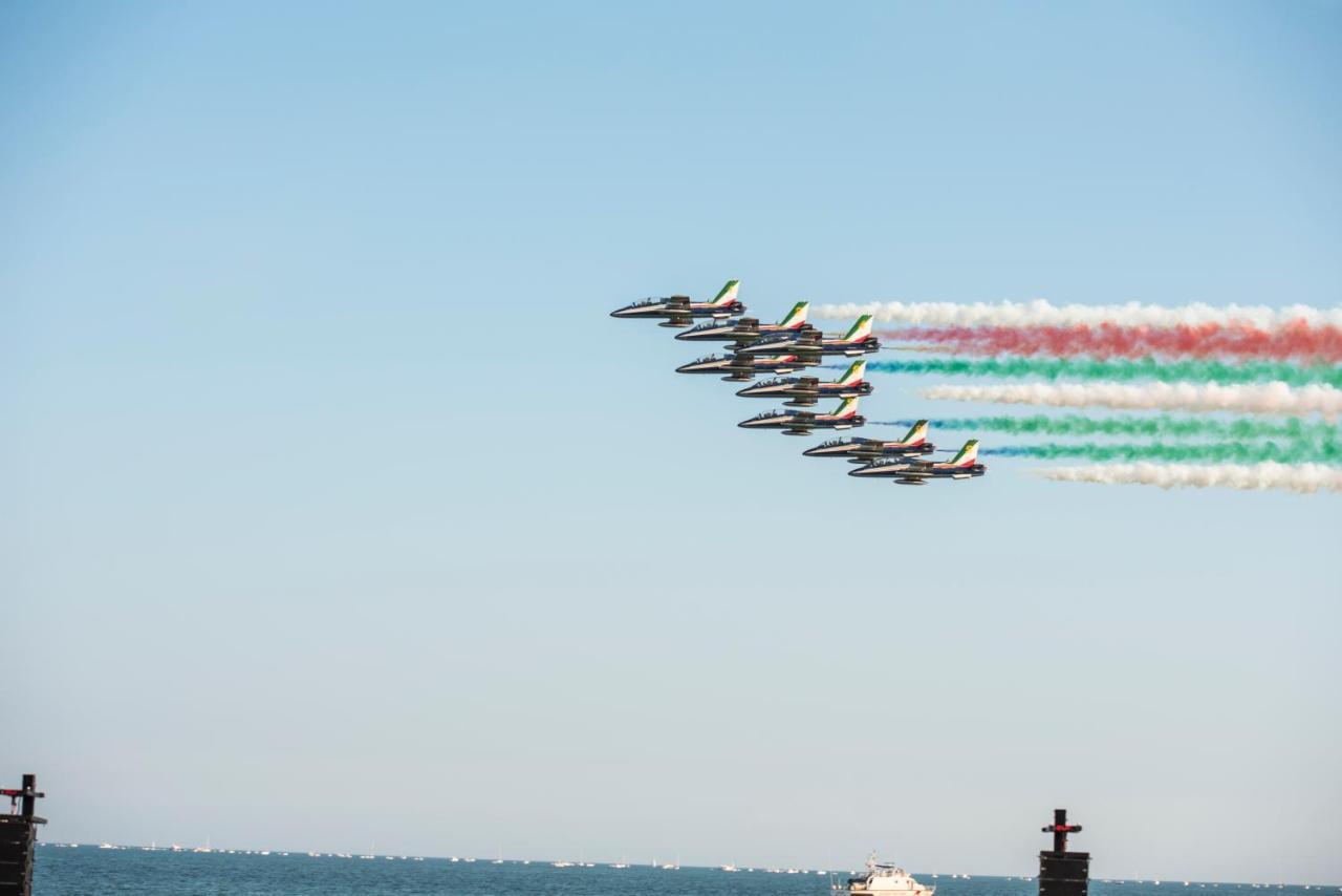 Semiramis Lägenhet Lido di Jesolo Exteriör bild
