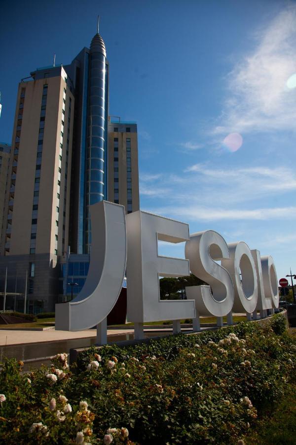 Semiramis Lägenhet Lido di Jesolo Exteriör bild